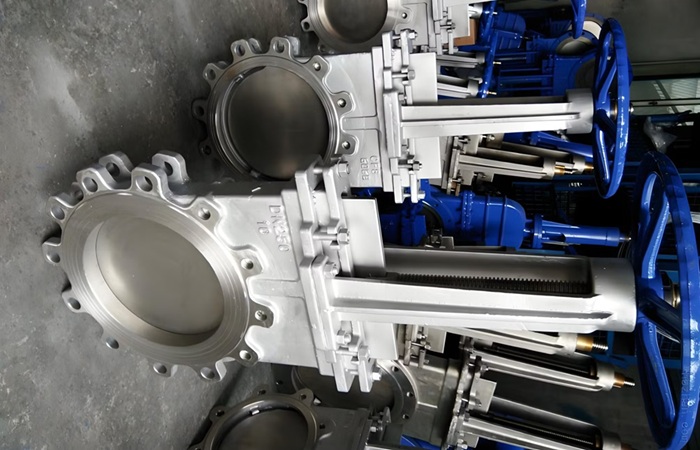 Van cửa dao inox 304