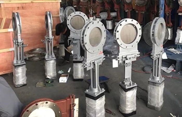 Van cửa dao inox khí nén